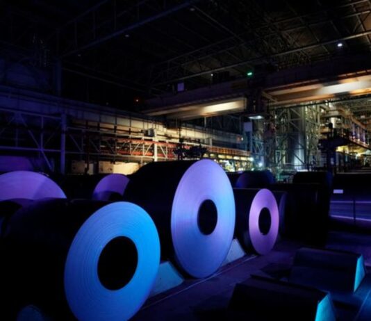 China Dec steel output rises from prior month, annual output falls