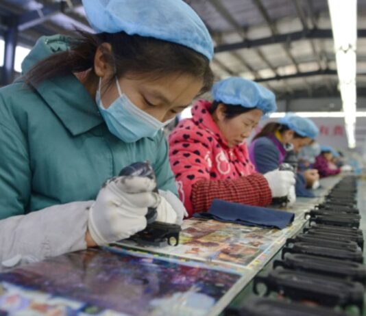 China’s 2022 growth seen as its lowest in 40 years