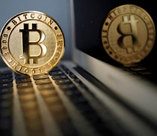 Crypto.com to cut 20% jobs as industry rout deepens after FTX collapse