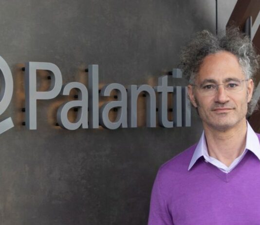Davos 2023: Palantir CEO predicts hiring while preparing for economic slowdown