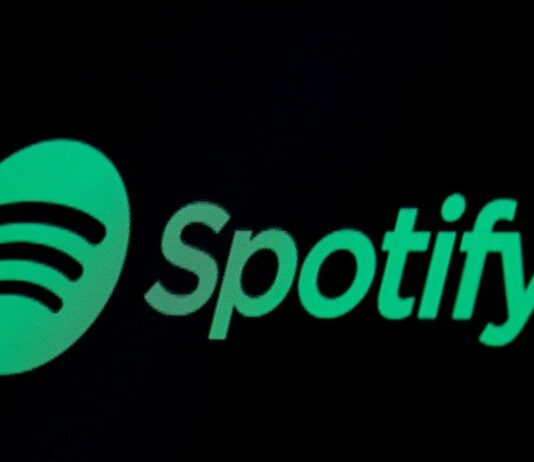 Spotify back up after brief outage -Downdetector