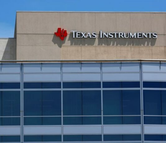Texas Instruments CEO Templeton to step down; company veteran to succeed