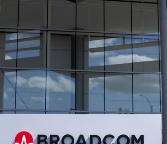 UK competition watchdog probes $61 billion Broadcom-VMware deal