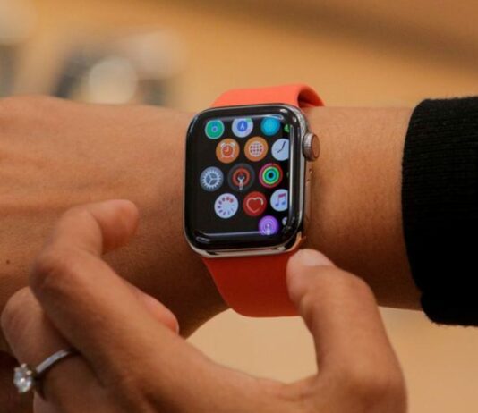 US judge rules Apple Watches infringed Masimo patent – medical device maker
