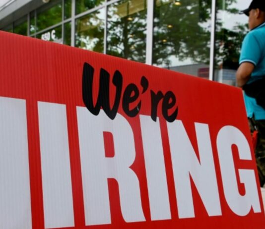 US private hiring rose in December as labour market remains strong