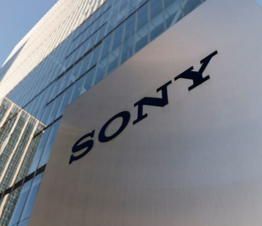 Sony shares tumble on weaker-than-expected annual outlook