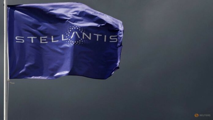 Stellantis will need one or two additional US battery plants - Tavares