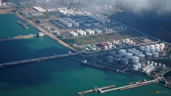 China slaps consumption tax on fuel blending components