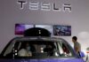 Tesla offers cash rebate on top models in China
