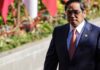 Vietnam PM calls for looser monetary policies to fuel growth