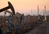Oil extends losses after dollar strengthens on interest rate outlook