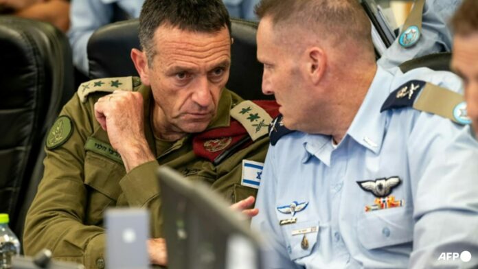 Asian stocks sink, oil rallies on fears of Iran-Israel conflict