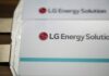 Battery firm LG Energy Solution Q1 profit plunges on weak EV sales
