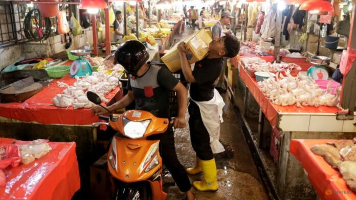 Malaysia's economy likely grew 3