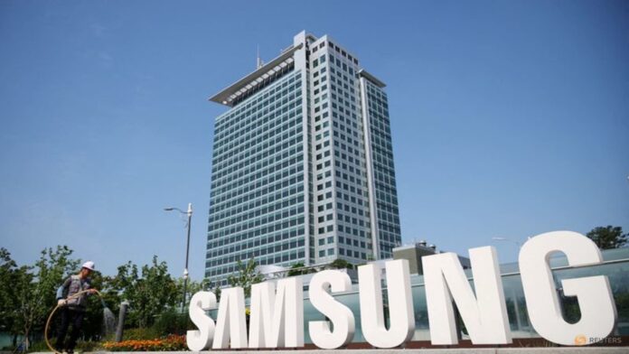 Samsung profit likely biggest in six quarters on higher chip prices