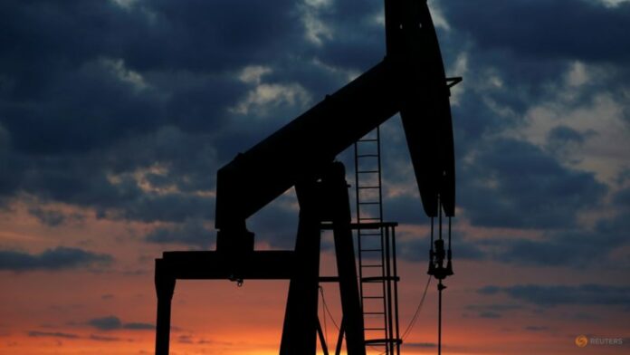 Oil prices edge higher as supply risks mount