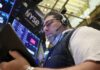 S&P 500 ends lower, European stocks wrap up biggest weekly loss of the year