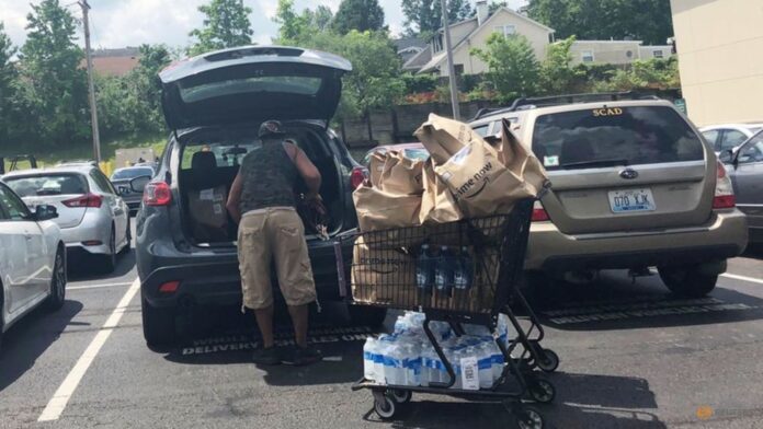 Thousands of Amazon Flex drivers file arbitration claims for misclassification as contractors