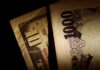 Yen drops to 38-year low, US dollar slumps after weak data