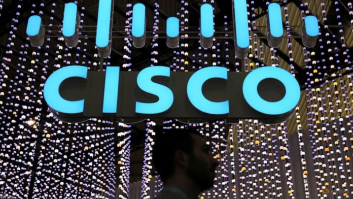 Cisco sees recovery in equipment demand, cuts 7% jobs globally
