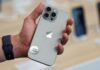 Russian government iPhone purchases rise despite security concerns, Vedomosti reports