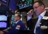 Stocks fall for 4th straight session in quiet end to strong year
