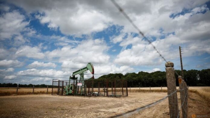 Oil leaps 4% after OPEC+ keeps output increase unchanged