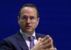 Shell CEO says local price index makes LNG Canada project attractive
