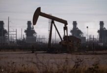 Oil prices gain as US inventory withdrawals point to strong demand