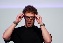 Commentary: The smart glasses race has finally started