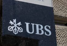 Swiss banks claim first binding payment using public blockchain