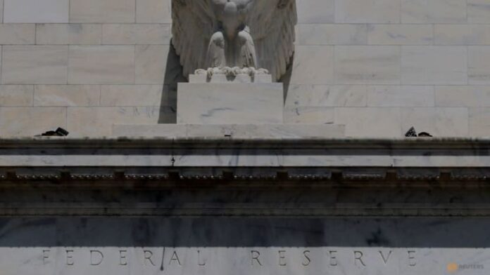 US Fed starts easing path, other major central banks on hold