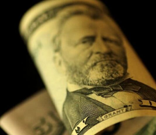 Dollar’s struggles deepen as traders focus on Fed cut bets