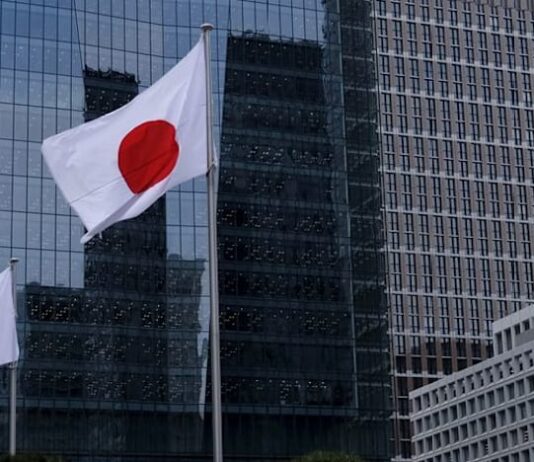 Japan August machinery orders fall 0.9% on-month, worse than forecast