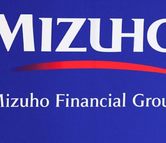 LME fines Mizuho 265,000 pounds for rules breach