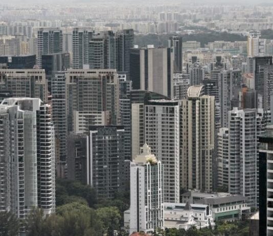 Private home prices up 0.9% in Q3 amid surge in new launches