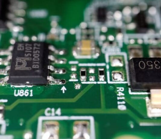 Siltronic posts Q3 core profit below expectations