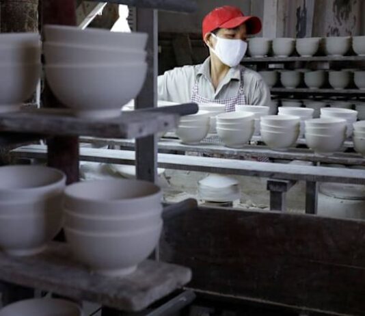 Vietnam targets annual growth of at least 10% for 2026-2030