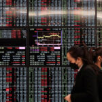 Asian markets up on hopes over shutdown deal, rate cut