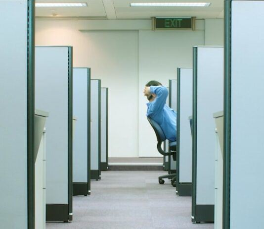 Commentary: Why AI-fuelled layoffs will backfire on employers