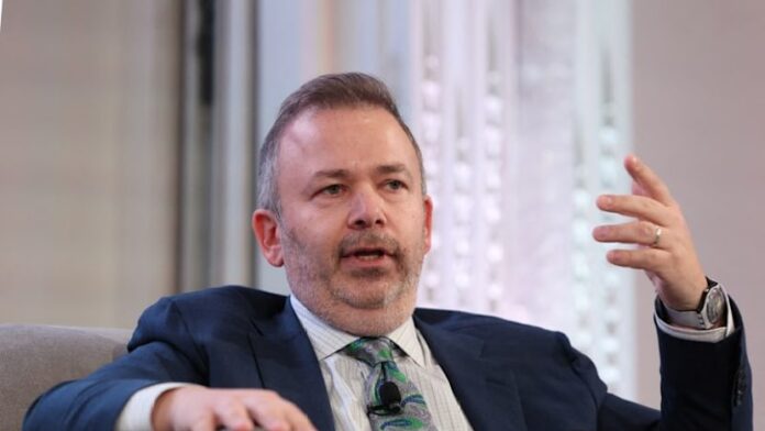 Exclusive-Weinstein's Saba sells credit derivatives on Big Tech as AI risks grow, source says