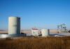 Oil extends decline by 1.5% on hopes for Russia-Ukraine peace deal