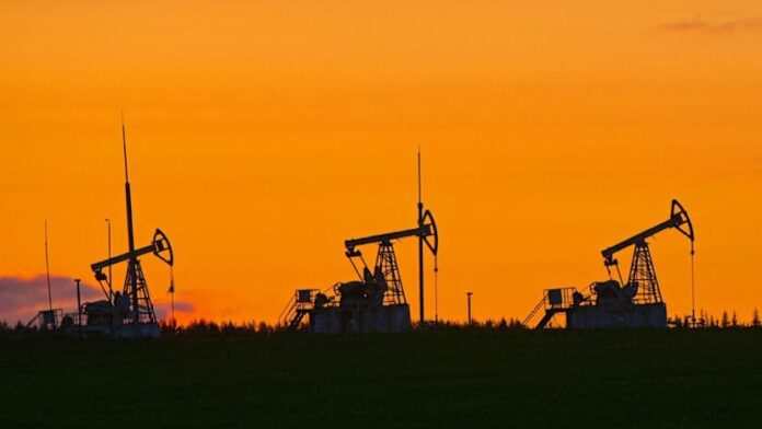 Oil flat as weak demand, oil glut weigh on market