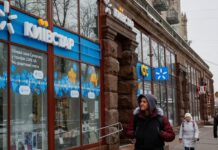 Starlink’s direct-to-cell service launches in Ukraine in European first