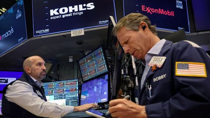 Trading Day: Bulls in charge ahead of Turkey Day