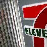 7-Eleven Inc says CEO Jeo DePinto to retire