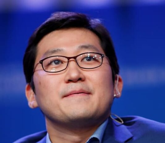 Coupang founder faces legal action for skipping South Korean hearing on data breach