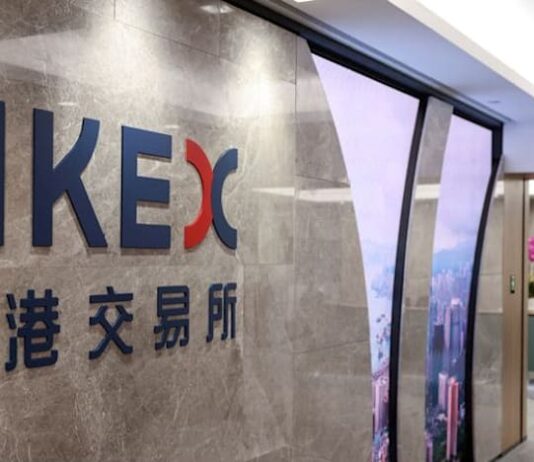 Hong Kong exchange, regulator ask banks to maintain quality of IPO applications