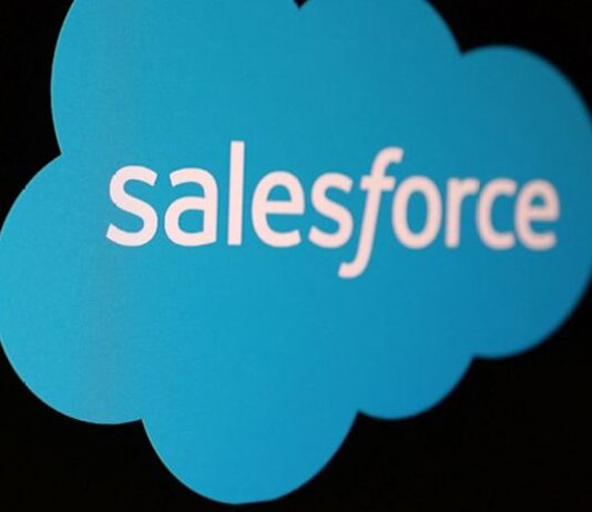 Salesforce raises annual forecasts as AI software adoption picks up steam