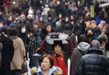 South Korea headline inflation at 2.4% y/y, bolstering case for rate pause